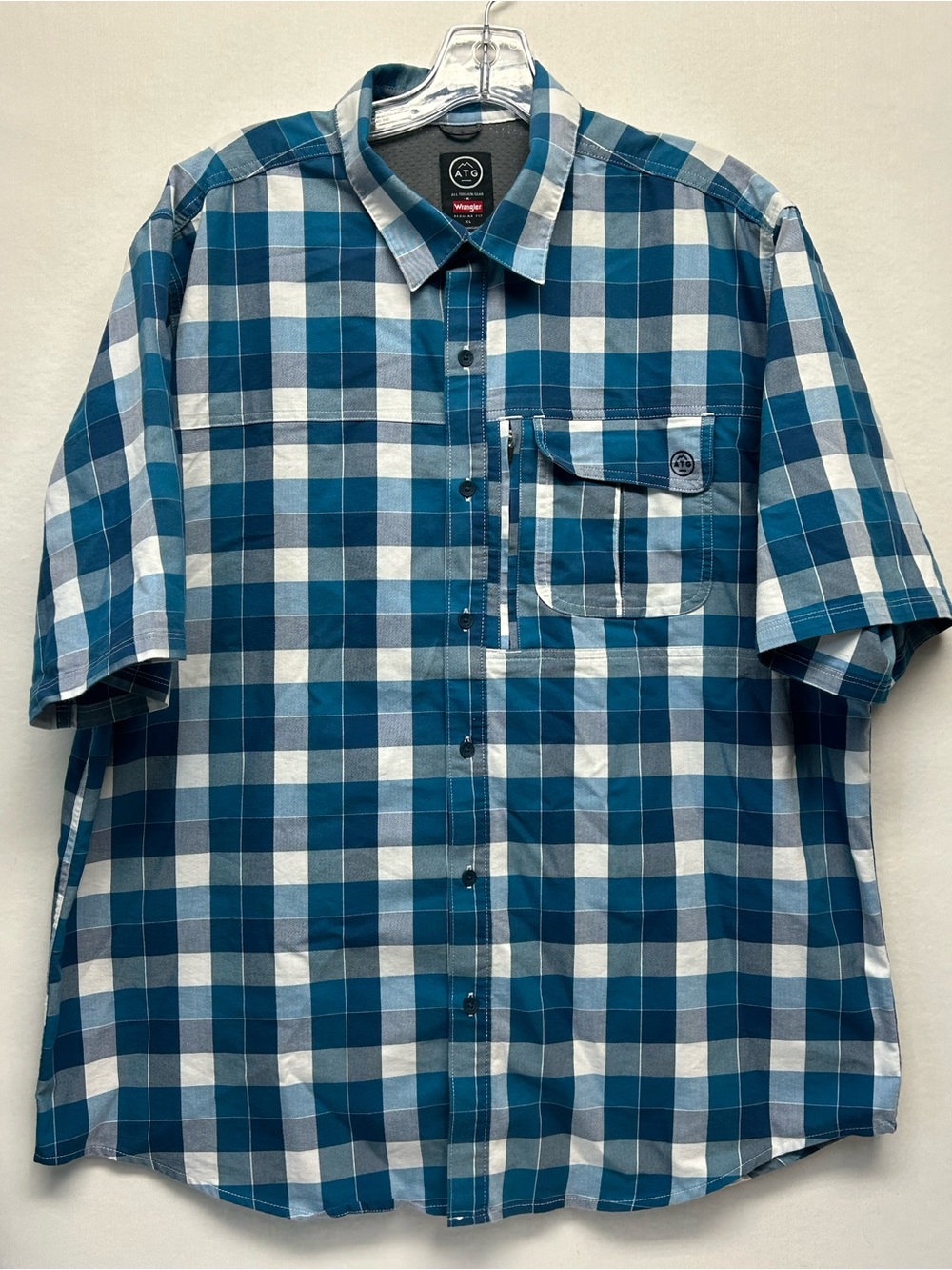 Wrangler Teal and White Plaid Short-Sleeve Button-Down Shirt